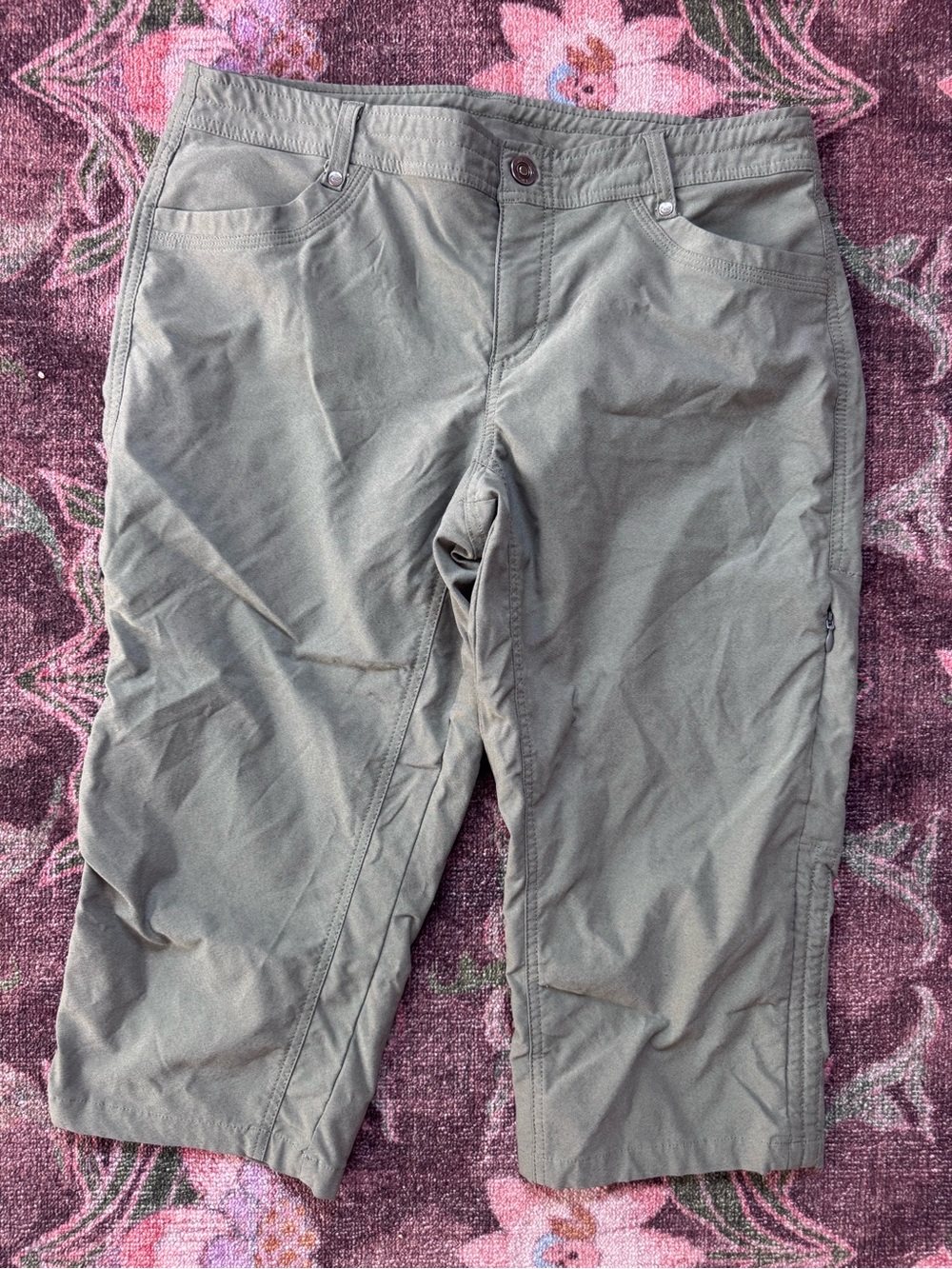 Kuhl Trekr Women’s Capri Olive Green Casual Pants - Size 10